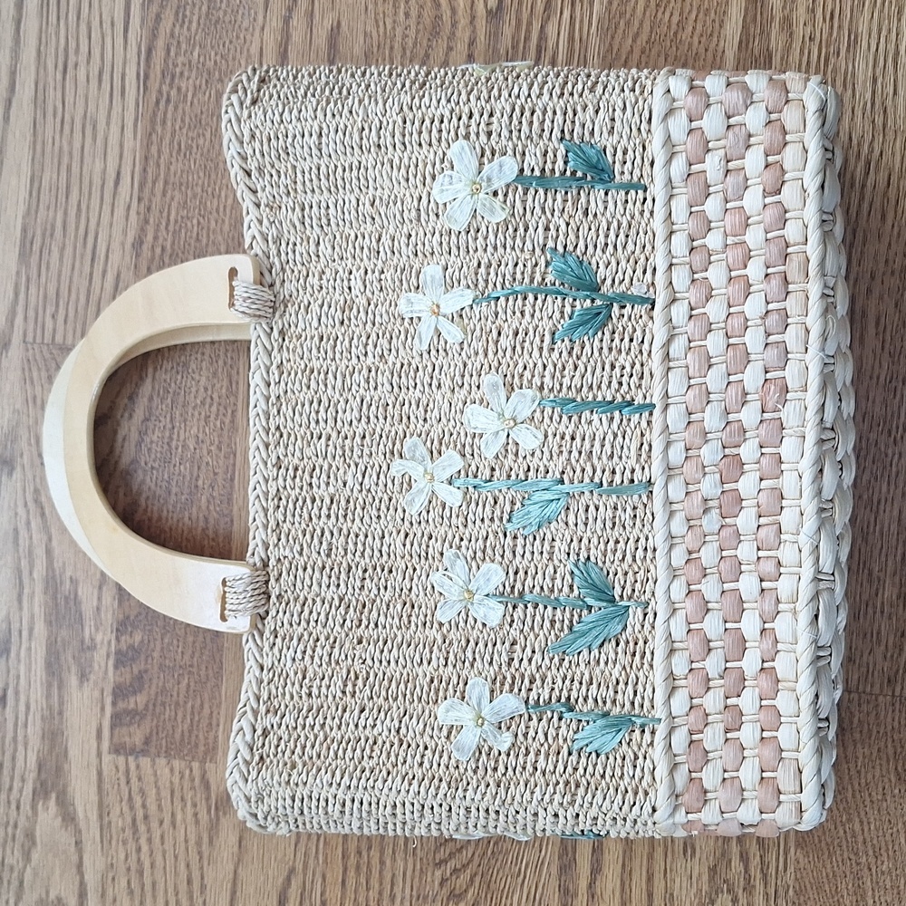 Summer Straw Daisy Bag